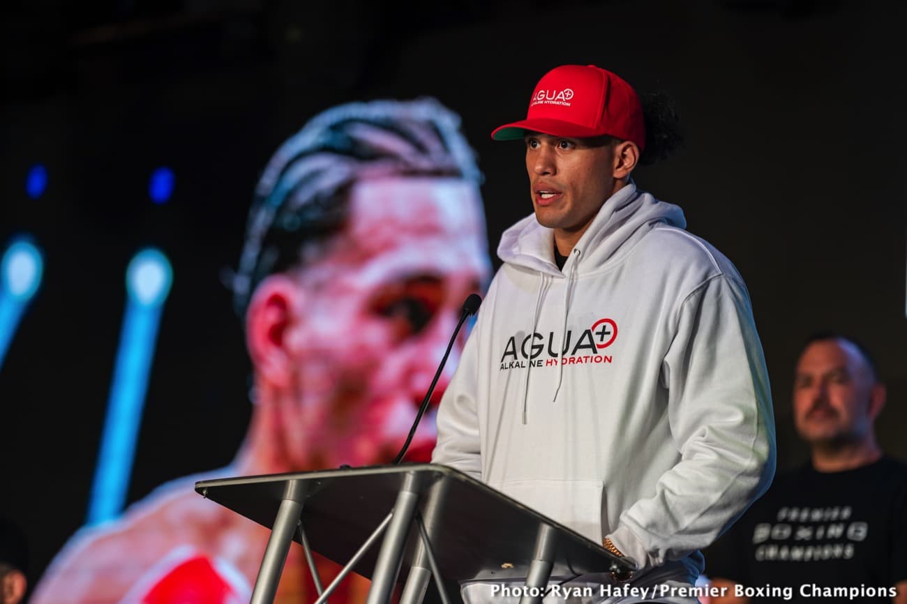Image: Benavidez Was Ready to Slash Purse for Canelo Fight, But Now Charts a Different Path