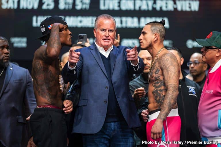 Image: Jermall Charlo overweight at 166.4, Jose Benavidez Jr 161.2 - weigh-in results
