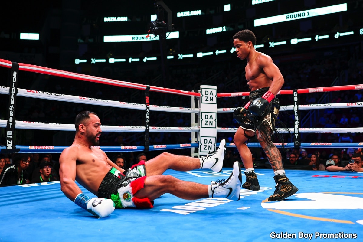 Image: Boxing results: Floyd Schofield Scores Impressive First Round TKO Victory