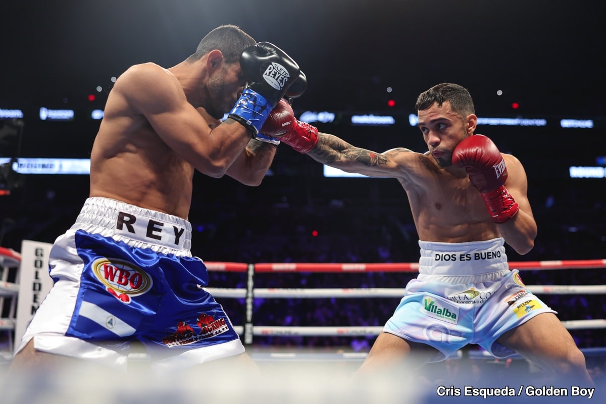 Image: Boxing results: Oscar Collazo destroys Gutierrez in 3rd round TKO