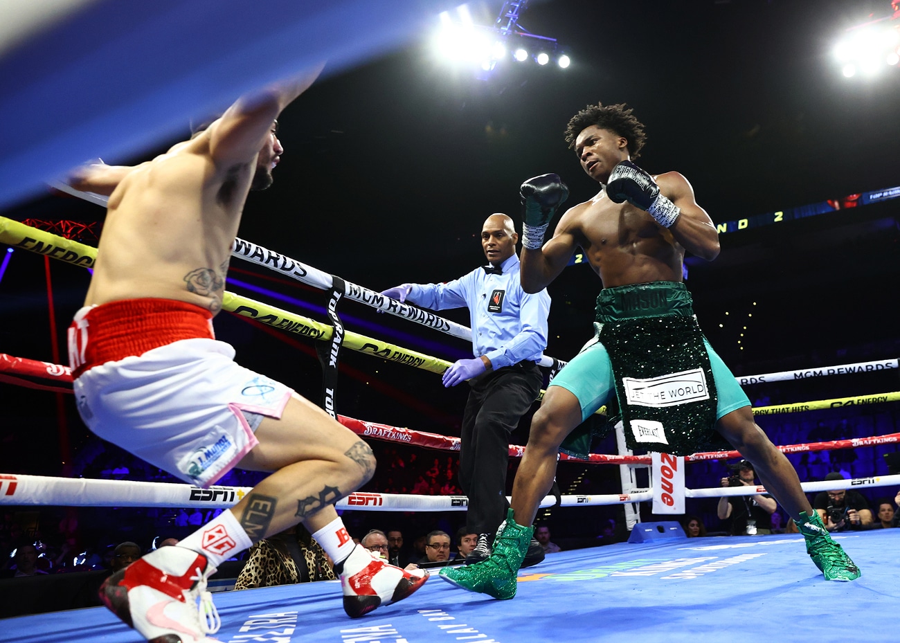 Image: Boxing Results: Abdullah Mason Knocks Out Benjamin Gurment In The 2nd Round