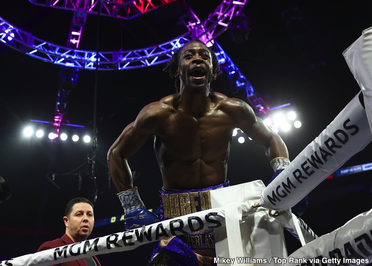 Image: Keyshawn Davis Asks De La Hoya for Kid Austin Fight