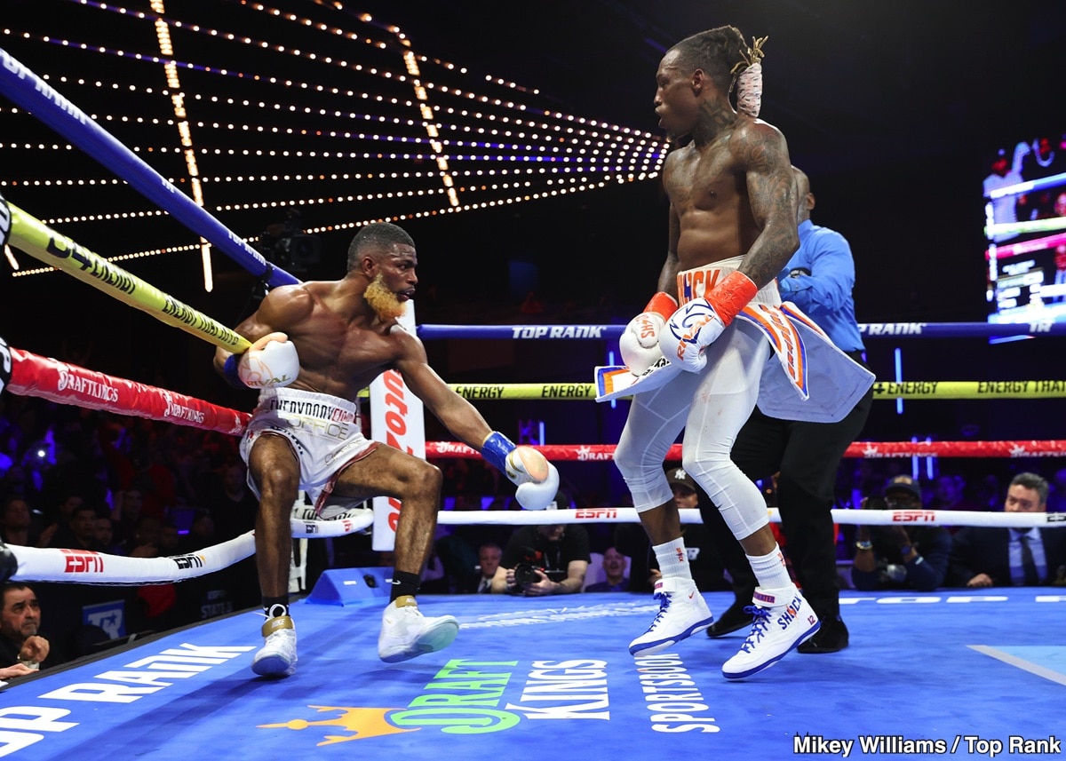 Image: Tonight’s Live Boxing Results: Foster vs. Nova