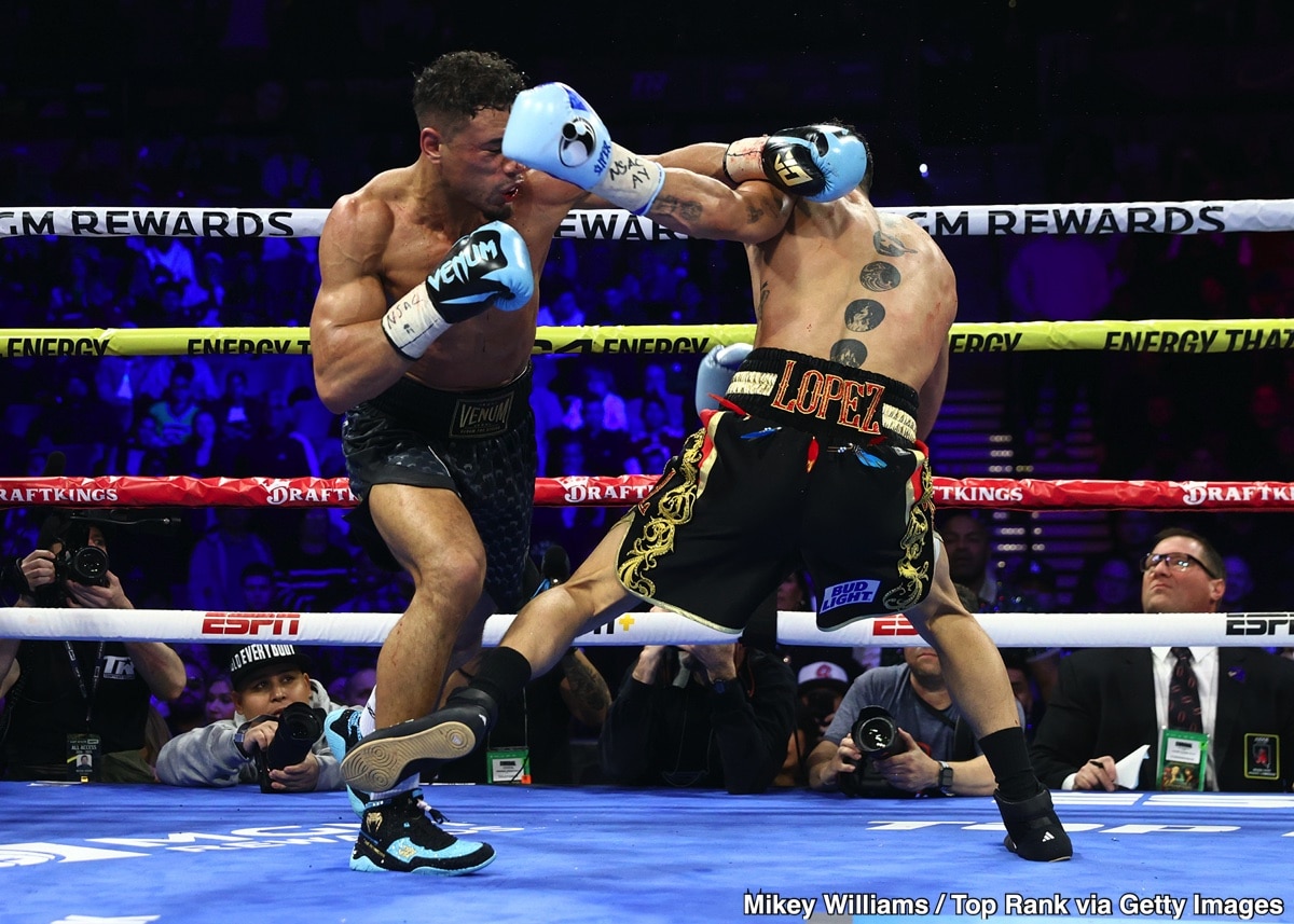 Image: Teofimo Lopez Sr. wants Crawford next