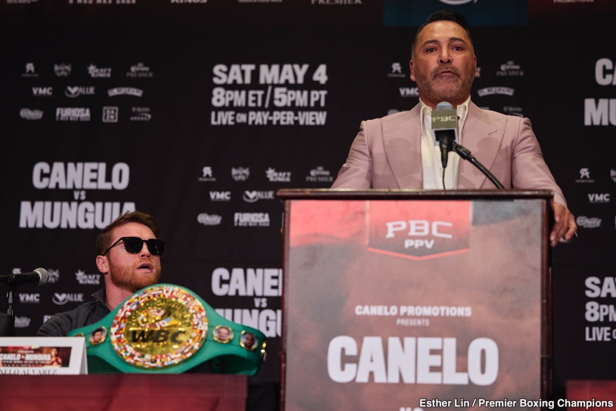 Image: Canelo Goes After De La Hoya At Final Press Conference