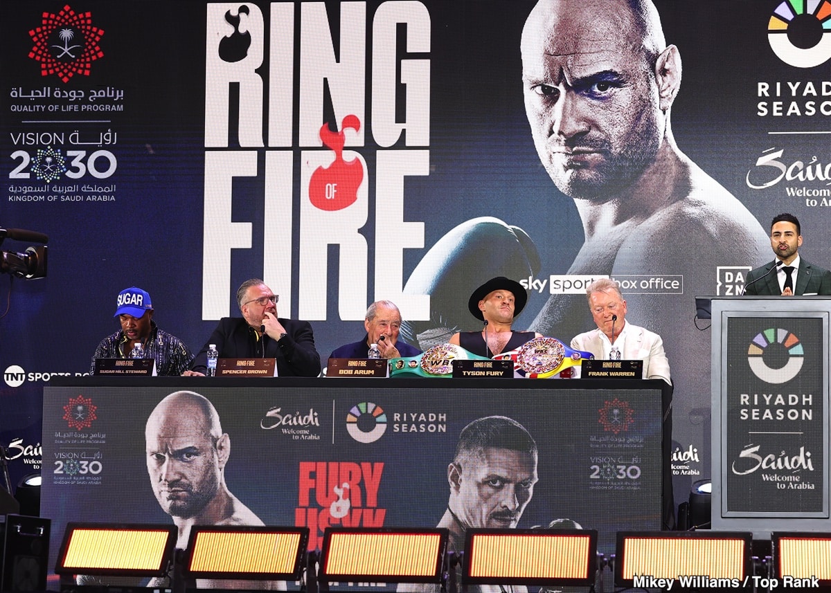 Image: A Leaner Fury Spells Trouble for Usyk: Trainer Malik Scott's Analysis