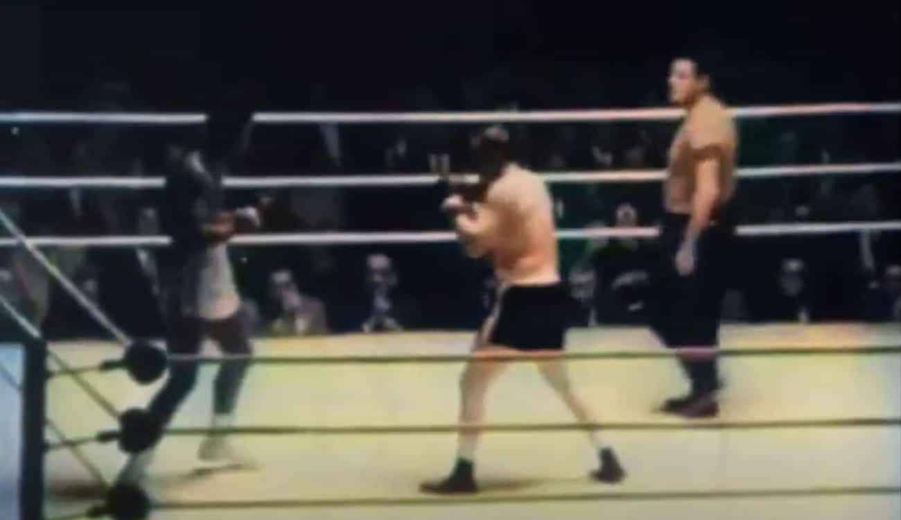 Image: How Many Boxers Use Record Builders at Start?