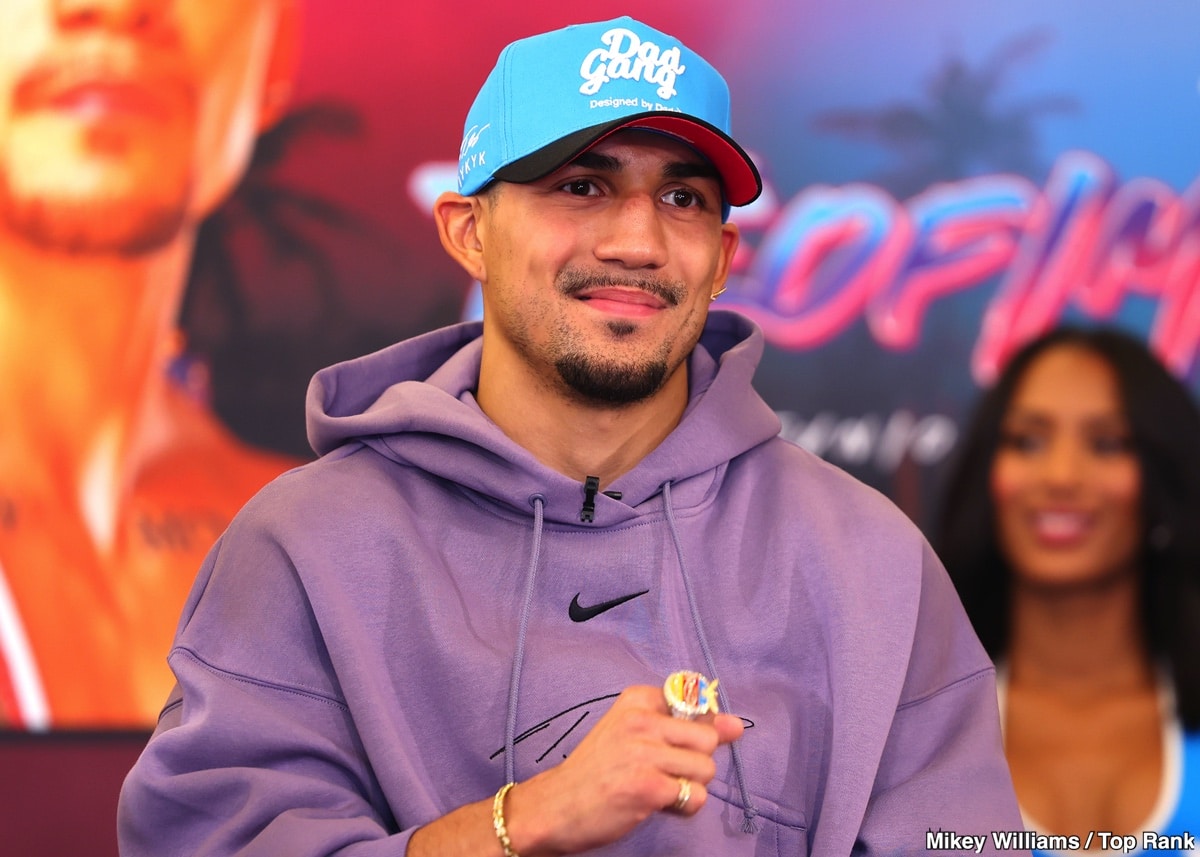 Image: Teofimo Lopez: "Age is Catching Up to Crawford"