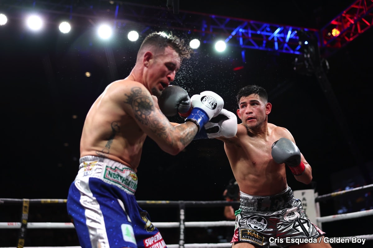 Image: Boxing Results: Alexis Rocha Defeats Santiago Dominguez