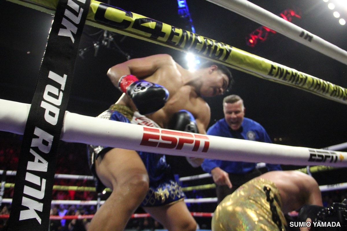 Image: Boxing Results: Jaime Munguia Stops Erik Bazinyan