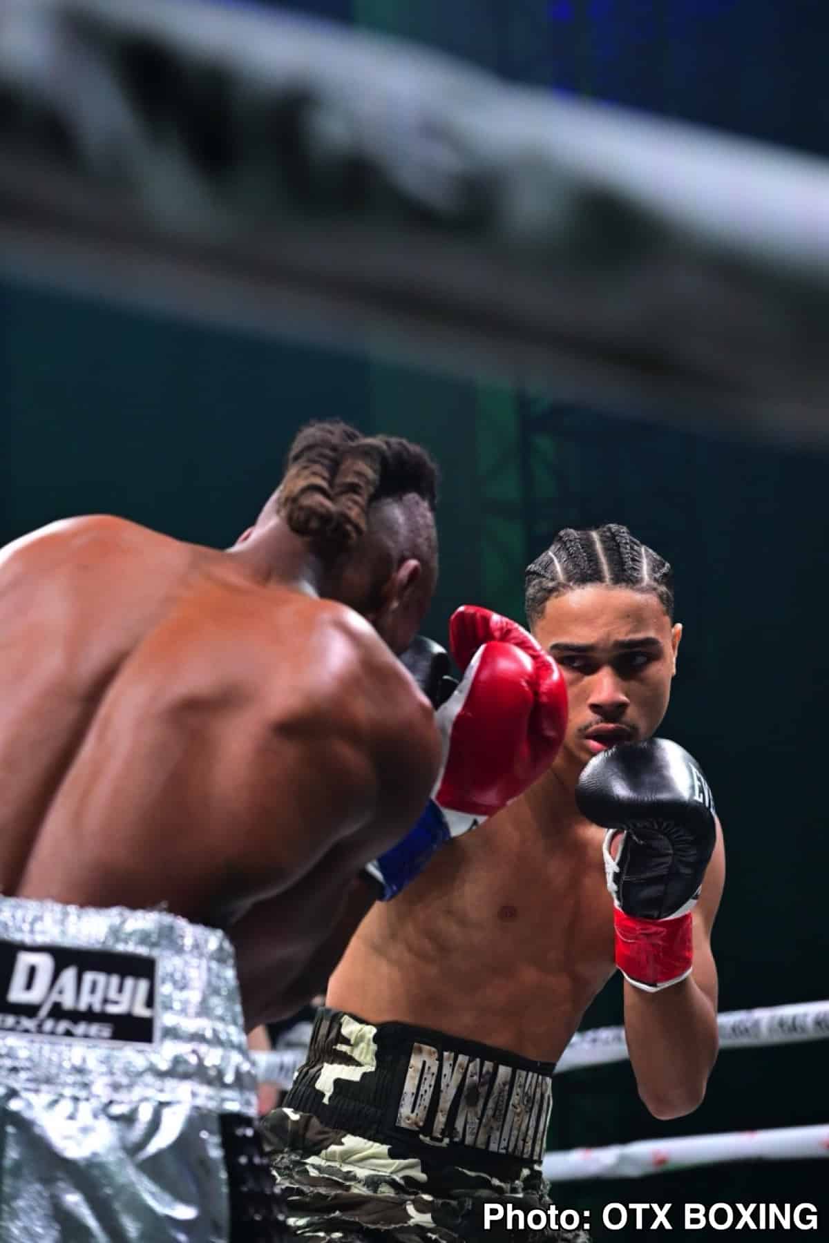Image: Boxing Results: Brandon Adams Loses War to Andreas Katzourakis