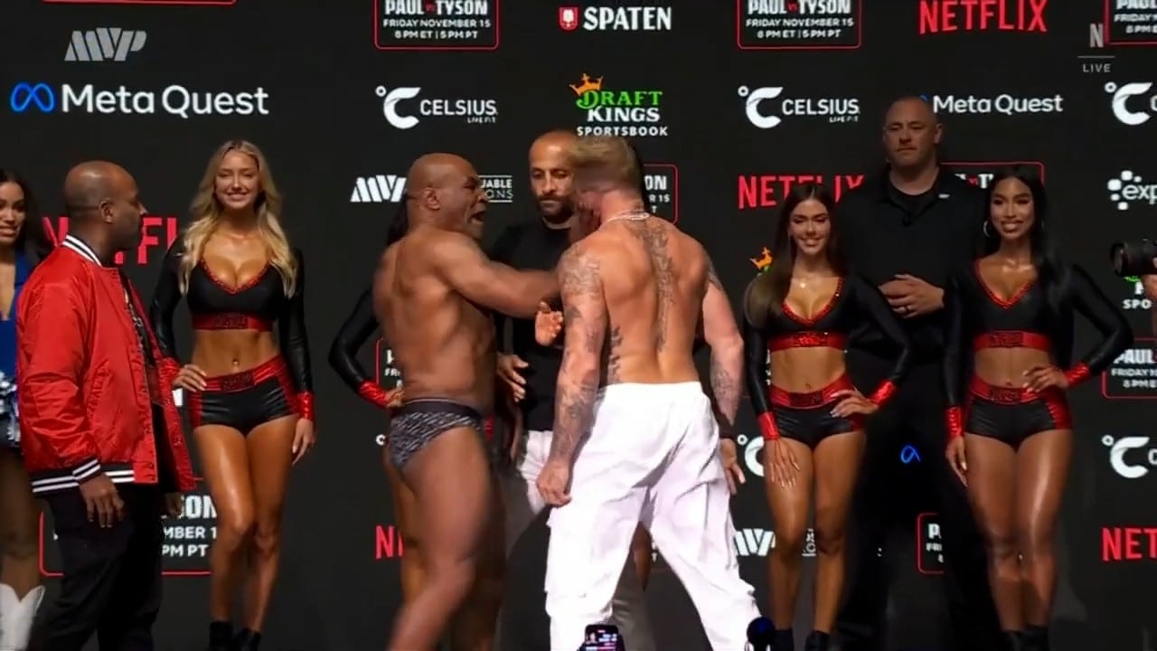 Image: Paul Disrespects Tyson, Gets Slapped Silly