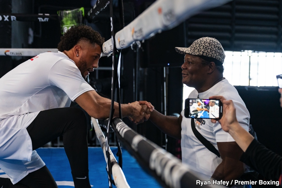Image: Benavidez vs. Morrell Tops Stacked Card Featuring Moton, Benavidez Jr., and More