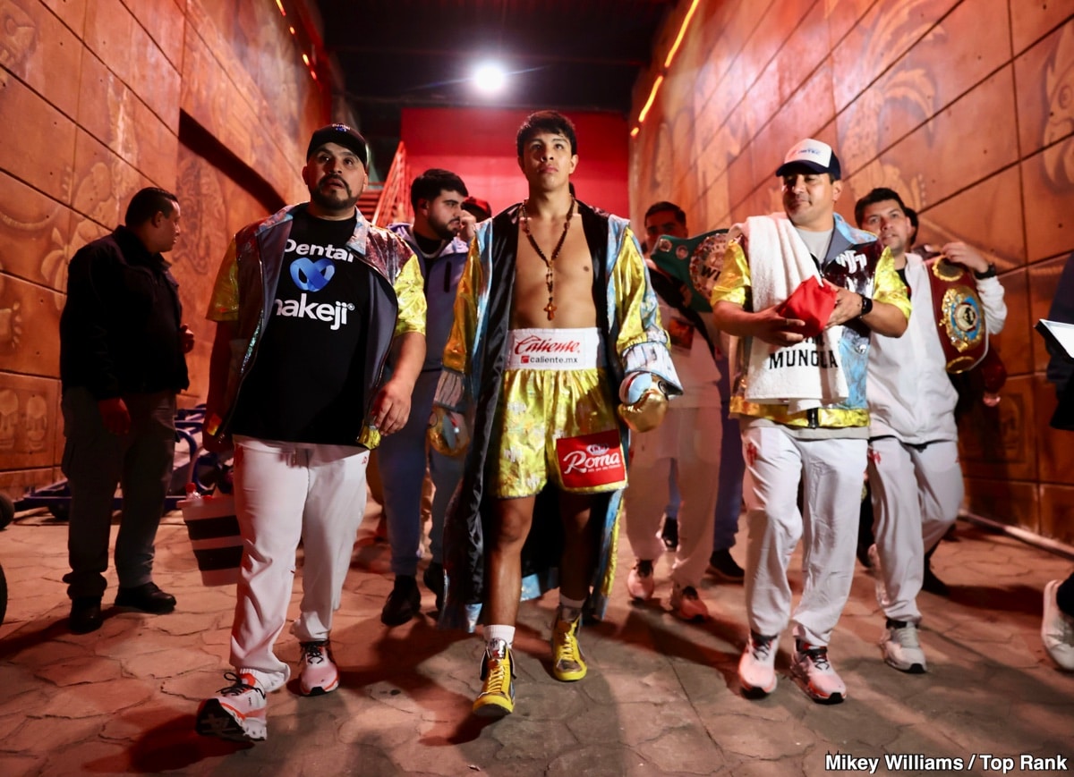 Image: Tonight's Live Results: Jaime Munguia vs. Bruno Surace