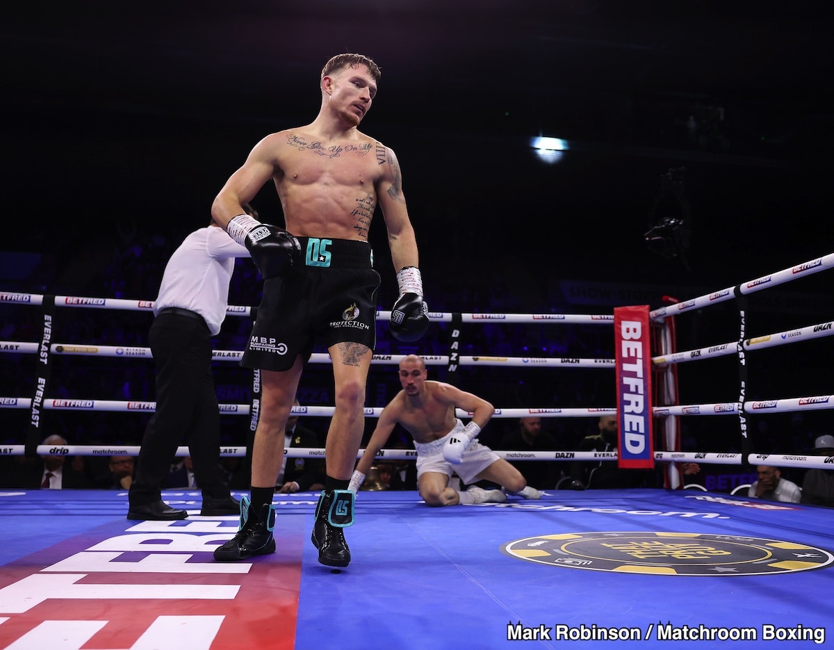 Image: Boxing Results: ‘Thunder’ Dalton Smith Stops Walid Ouizza