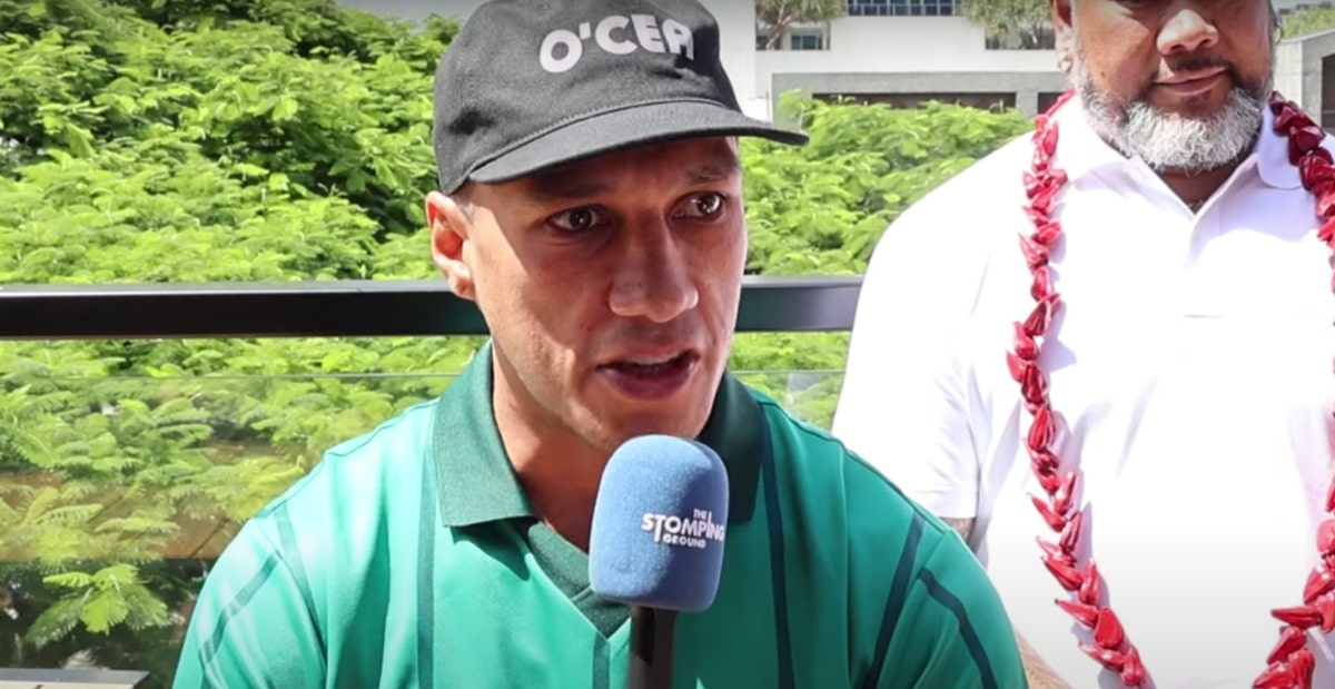 Image: Is Opetaia Vulnerable to Nyika's Power? Champion Shows Signs of Pressure