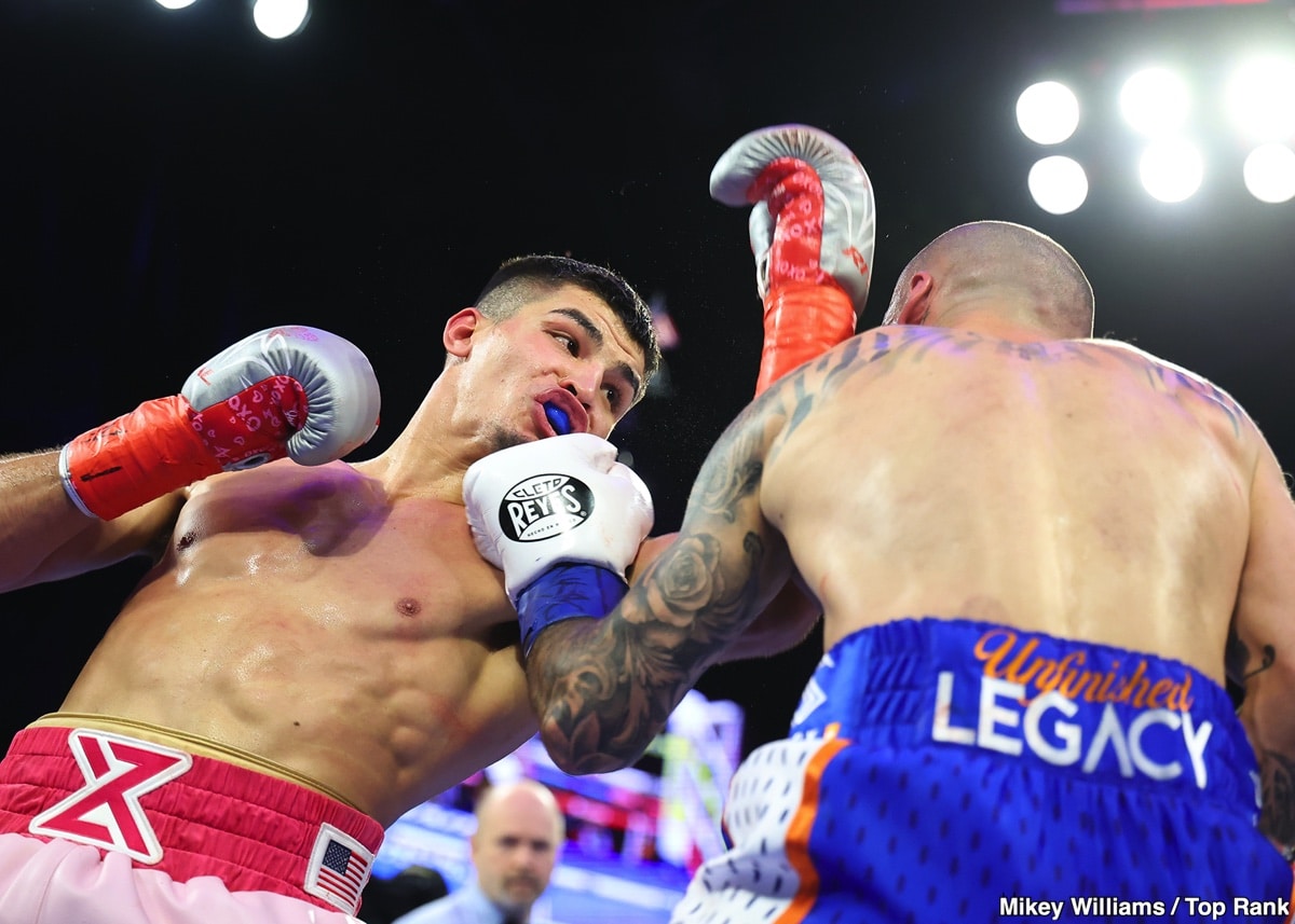 Image: Boxing Results: Xander Zayas Overwhelms Slawa Spomer with Relentless Attack, Securing TKO Victory