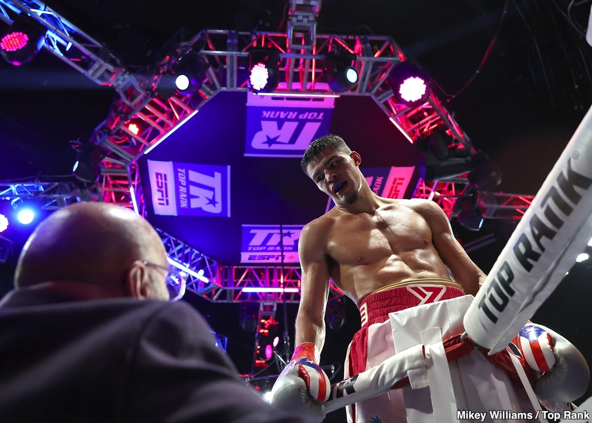 Image: Boxing Results: Xander Zayas Overwhelms Slawa Spomer with Relentless Attack, Securing TKO Victory