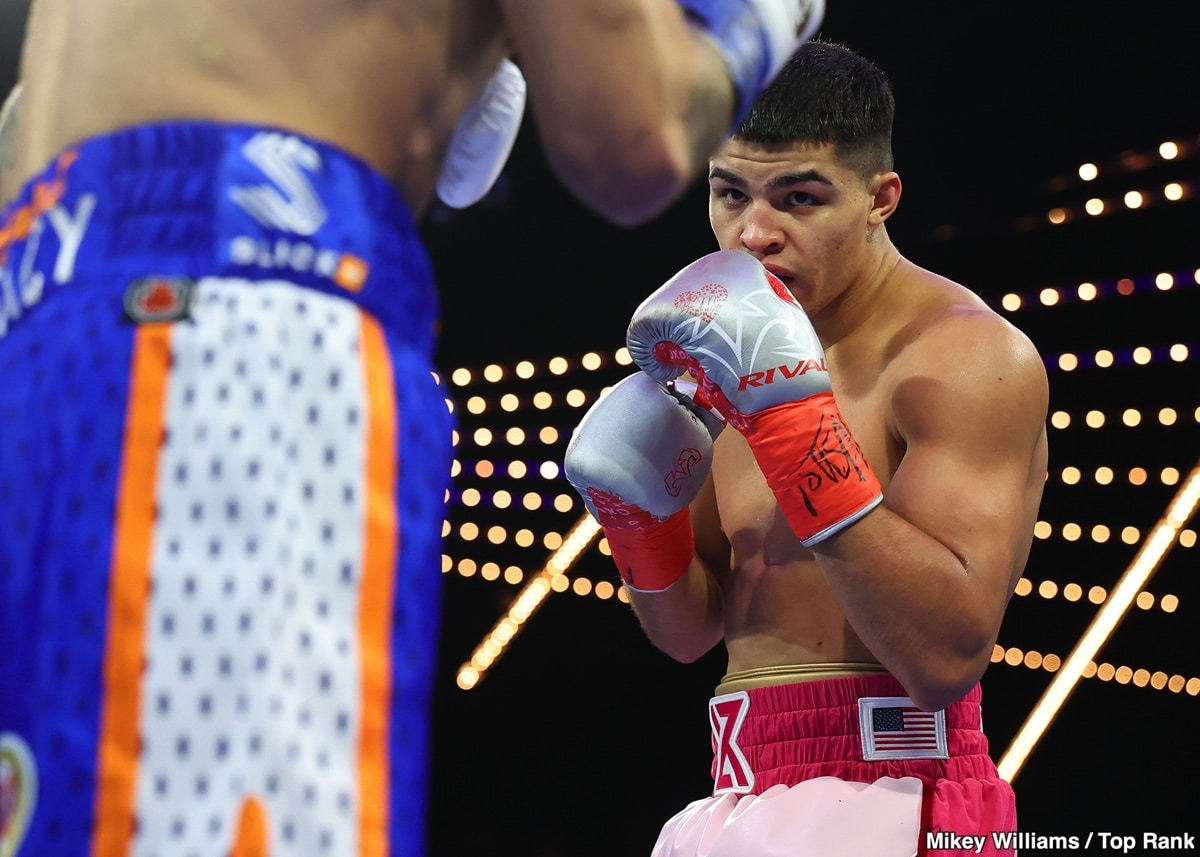 Image: Boxing Results: Xander Zayas Overwhelms Slawa Spomer with Relentless Attack, Securing TKO Victory