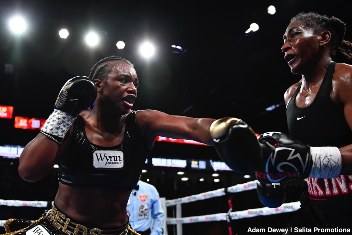 Claressa Shields Defeats Perkins To Become First Undisputed Women S Shields16