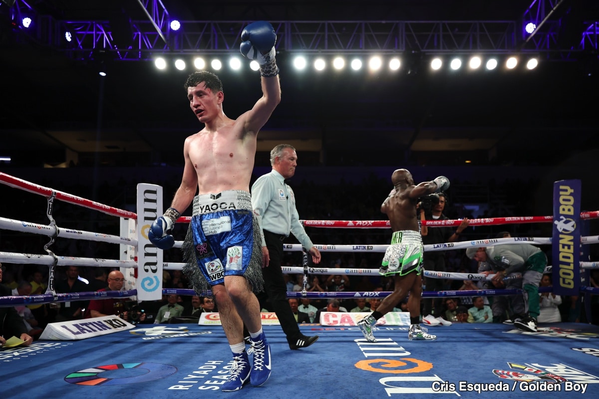 Image: Boxing Results: Zepeda Earns Hard-Fought Majority Decision Over Farmer; Collazo Scores Dramatic KO in Cancun