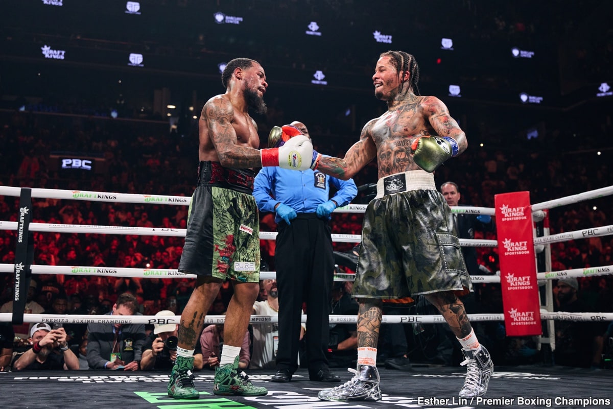 Image: Tonight's Live Results: Davis vs. Roach & Valenzuela vs. Russell