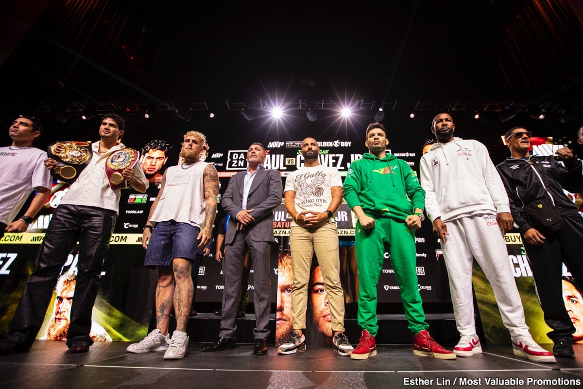 Image: Paul vs. Chavez Jr. and Farmer vs. Schofield - Weigh-in results for Anaheim, California