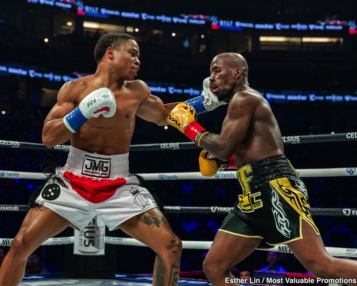 Image: Boxing Results: Paul Defeats Chavez Jr., Ramirez Outpoints Dorticos in Anaheim Showdown
