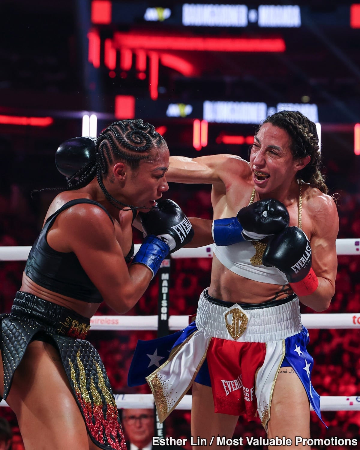 Image: Boxing Results: Alycia Baumgardner Defeats Jennifer Miranda And Retains Undisputed Crown 