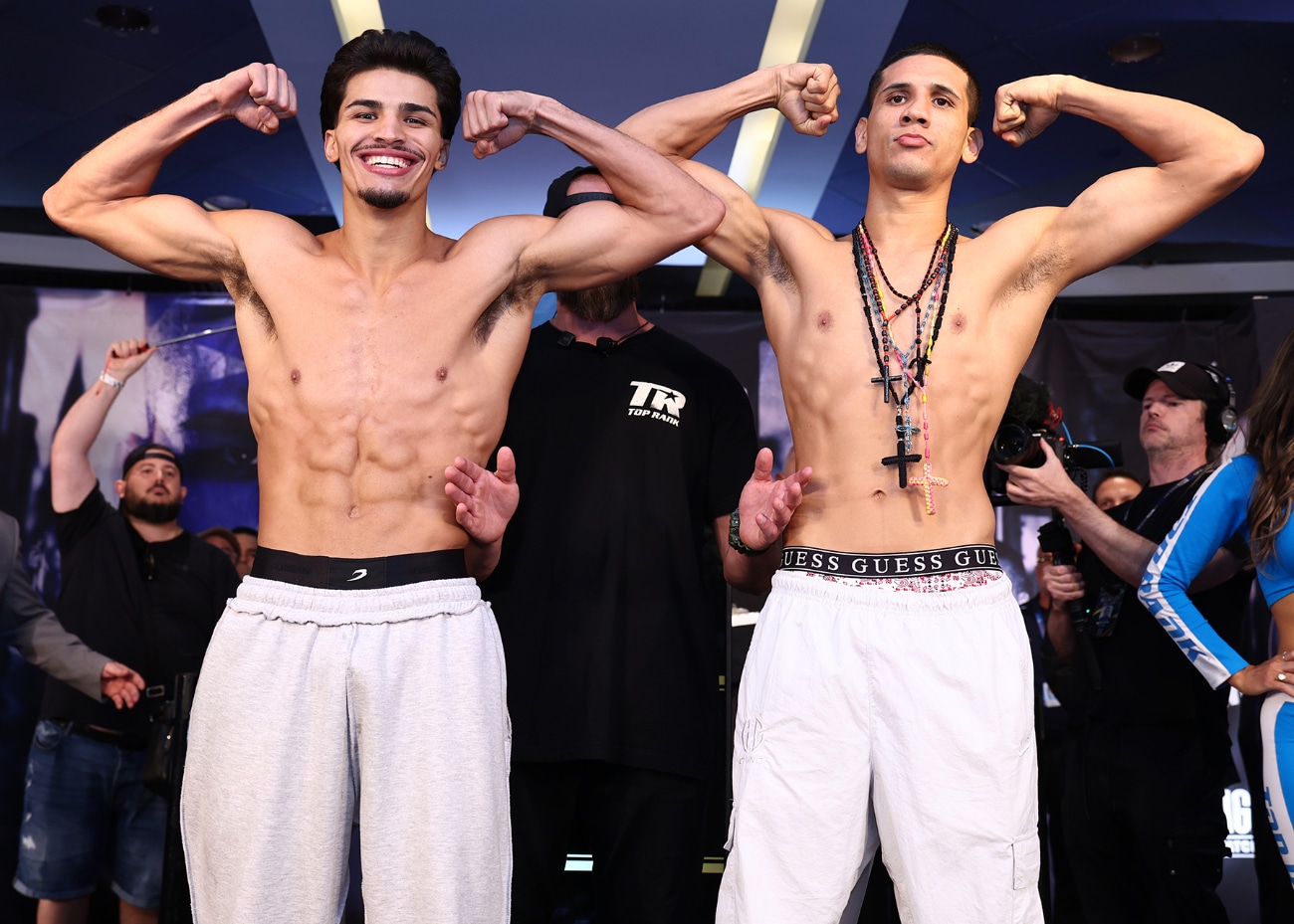 Image: Zayas vs. Garcia and Carrington vs. Heita - Official Weigh-in Results for Saturday