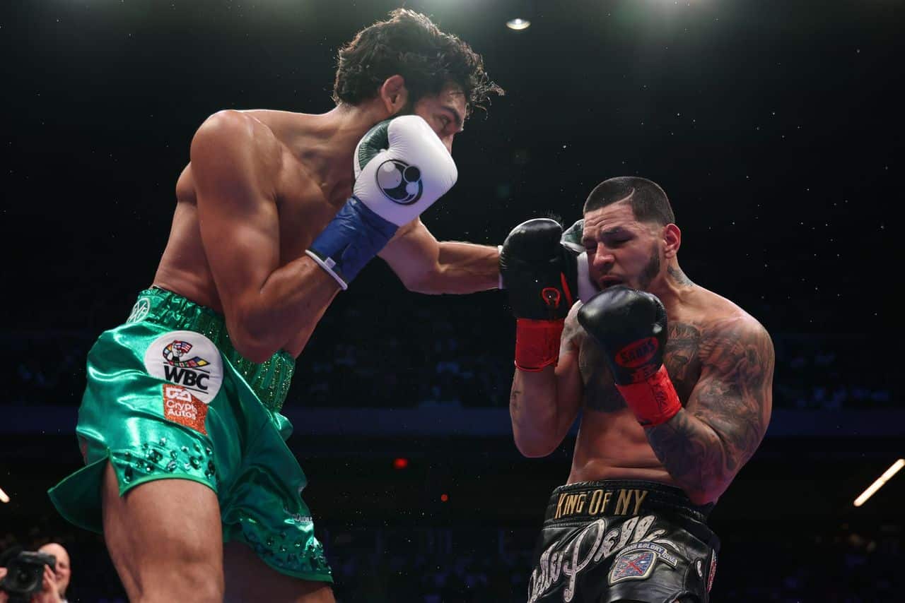 Image: Ring III: Sheeraz and Shakur Crowned Kings of Queens