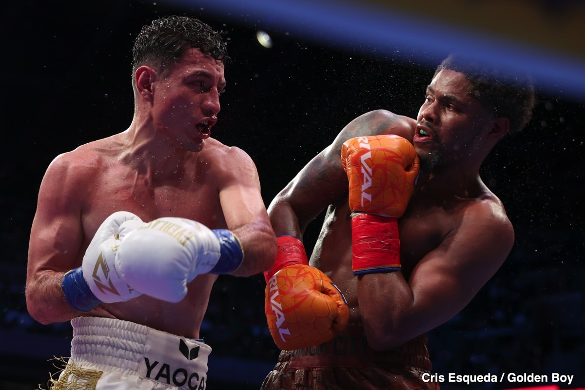 Image: Boxing Results: Stevenson's Escape, Zepeda's Outrage
