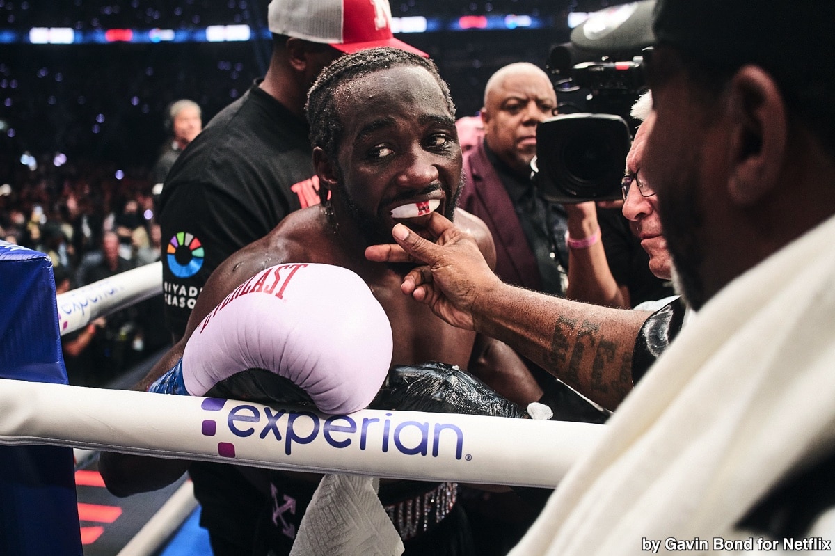Image: Boxing Results: Crawford Shocks The Boxing World With WIn Over Canelo