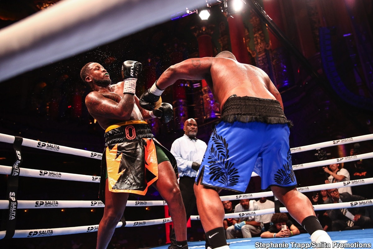 Image: Boxing Results: Brandon Moore Thoroughly Outboxes DeAndre Savage