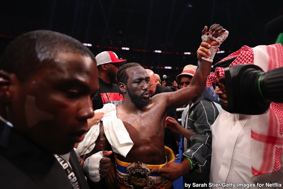 Image: Terence Crawford Makes History By Defeating Canelo Alvarez With Ease