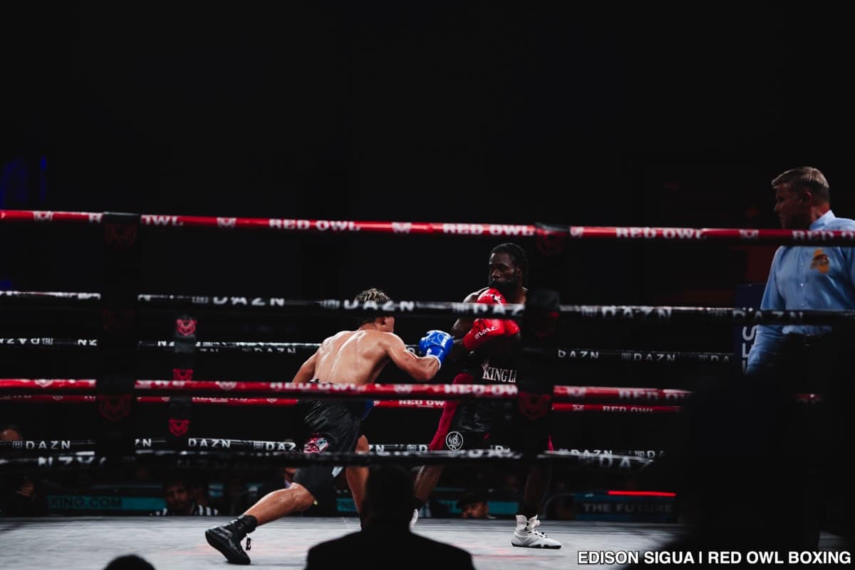 Image: Boxing Results: Deonte Brown Outworks Aggressive Grimardi Machuca