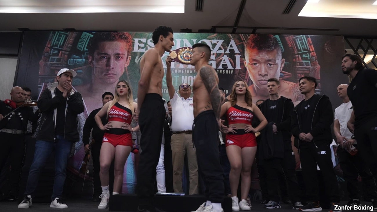 Image: Boxing Results: Rafael ‘El Divino’ Espinoza Batters Arnold Khegai Until Corner Waves It Off After Ten in Another Brutal, High-Risk Title Defense in Mexico GOLD #2