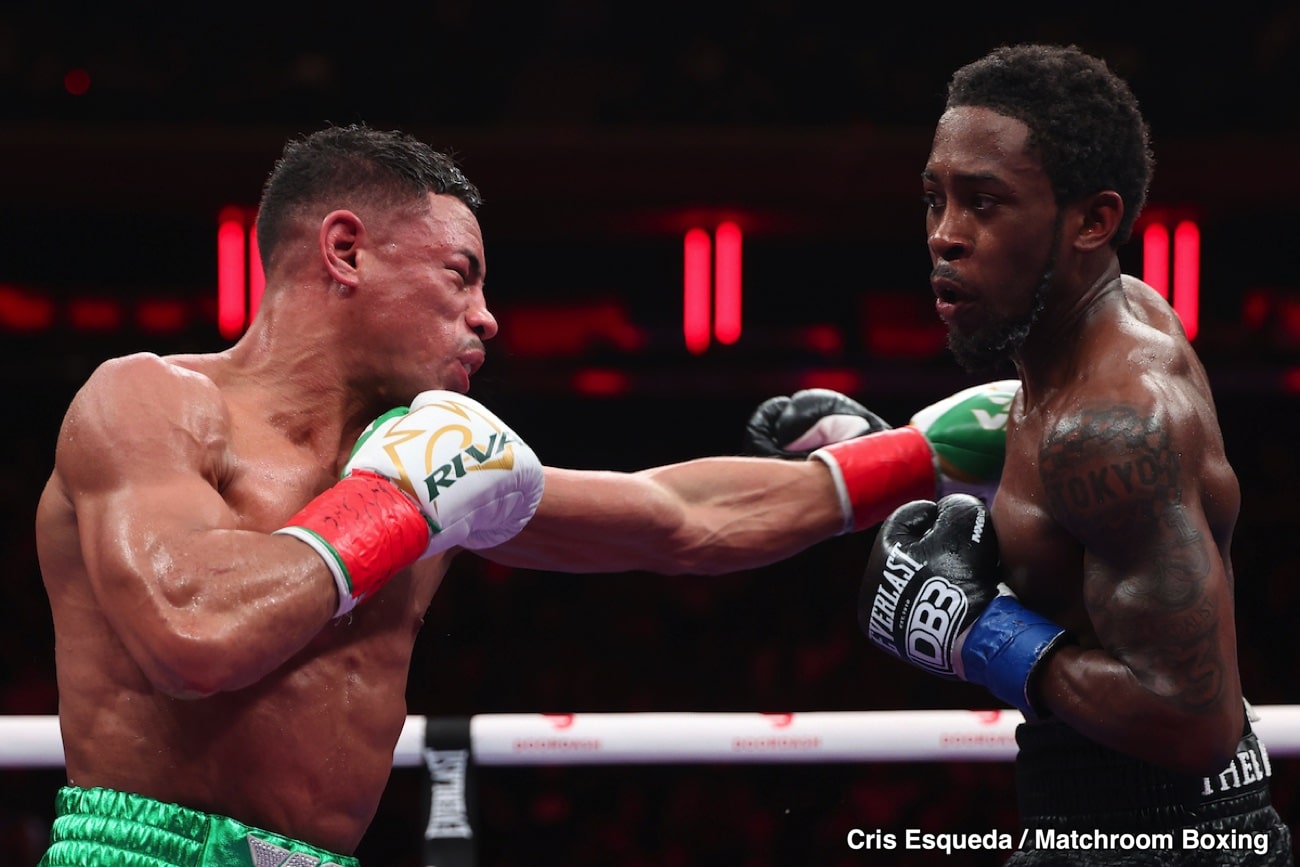 Image: Boxing Results: Keyshawn Davis stops Jamaine Ortiz with a late body shot