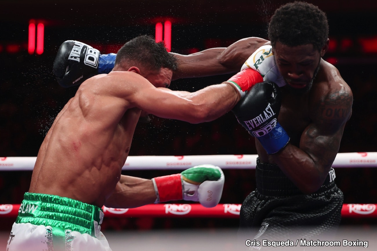 Image: Boxing Results: Keyshawn Davis stops Jamaine Ortiz with a late body shot