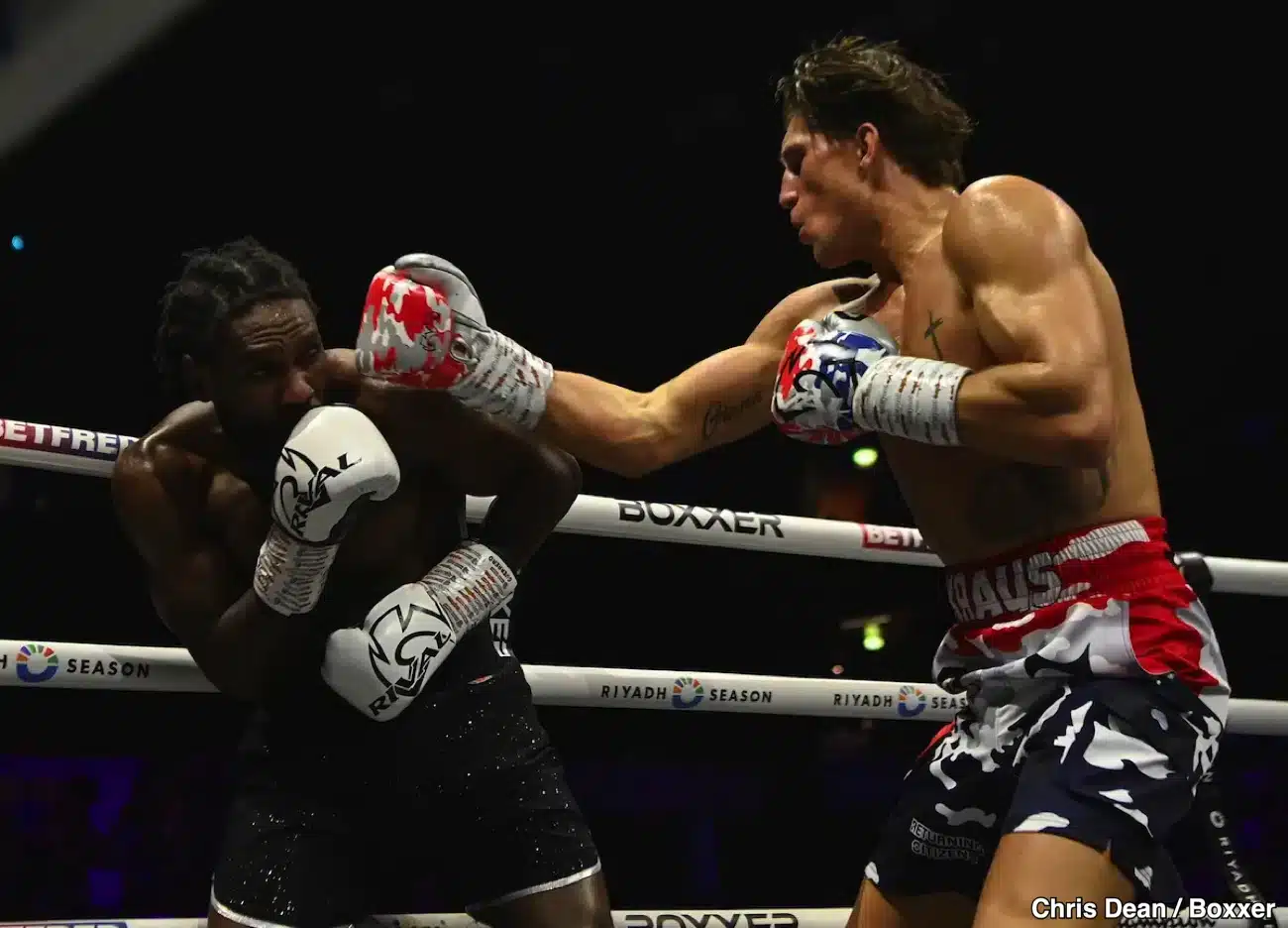 Image: Boxing Results: Francesca Hennessy and Gradus Kraus Win At The Copper Box