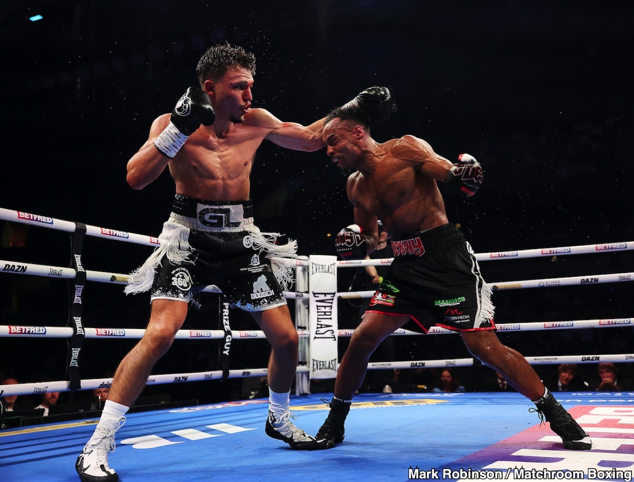 Image: George Liddard outpoints Tyler Denny, adds IBF Intercontinental title