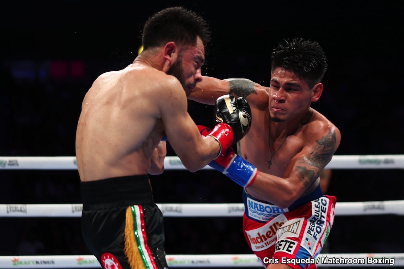Image: Emanuel Navarrete stops Eduardo Nunez, unifies IBF and WBO titles