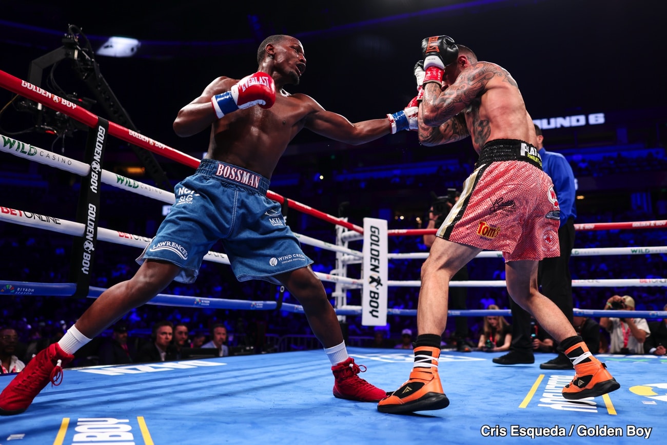 Image: Barboza Jr. defeats Kenneth Sims Jr. in 12-round welterweight bout