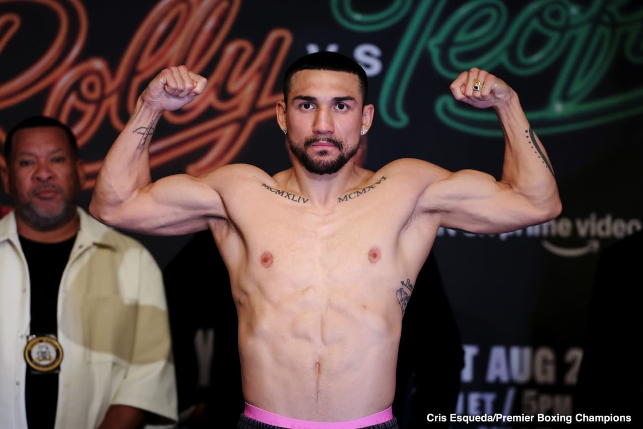 Image: WBA Welterweight Title Clash Rolly Romero vs Teofimo Lopez