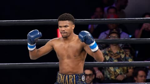Image: Omari Jones Stops Alan Sanchez In Two Rounds