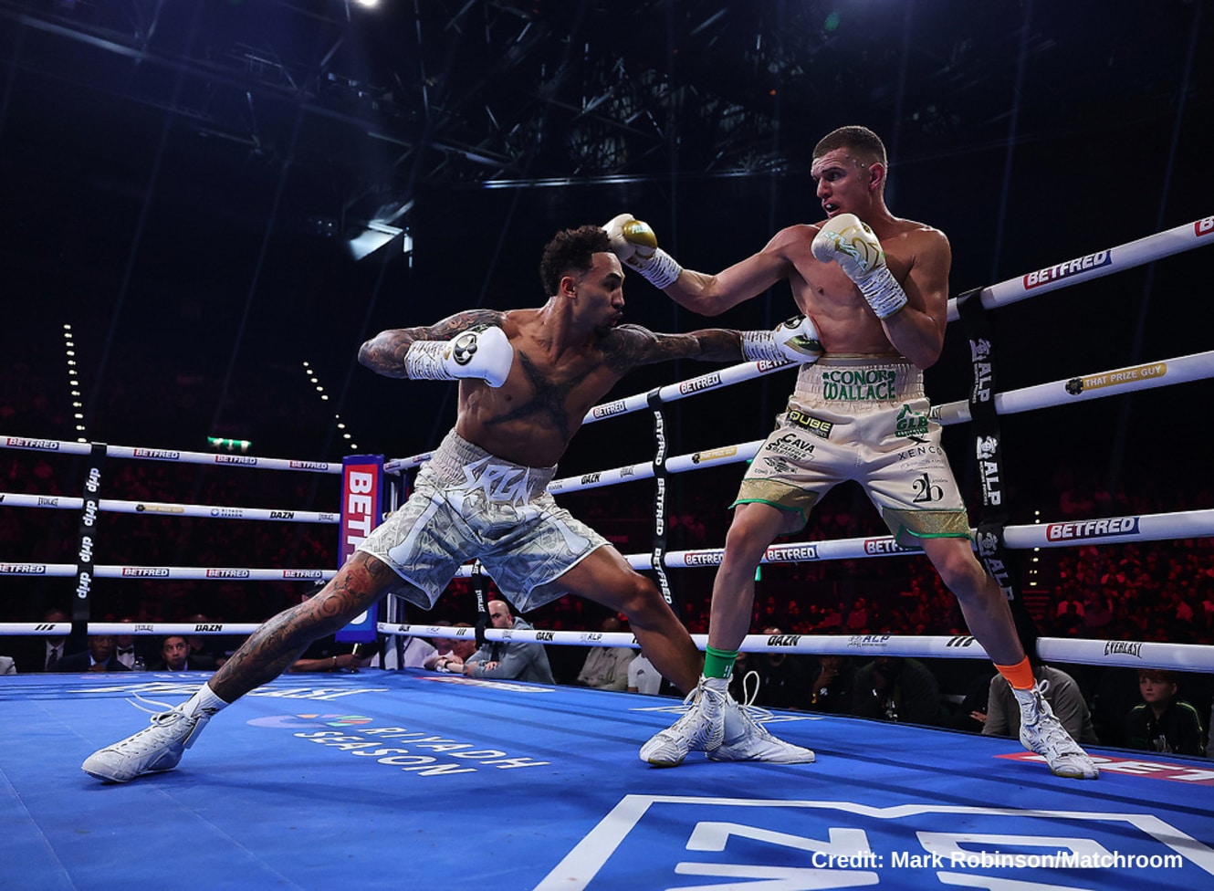 Ben Whittaker Beats Conor Wallace After Late Scare