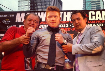 Canelo con  los Reynoso