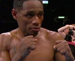 Image: Boxing News 24 Boxing News - Brewer Defeats Bundrage