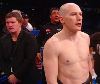 Image: Hatton was too slow, too weak and too limited