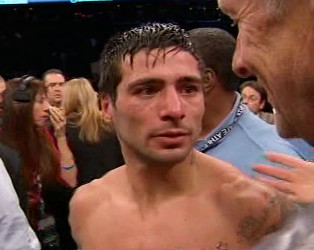 Image: Matthysse taking a big risk in fighting Alexander in Saint Louis